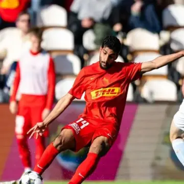 شوبير يوضح حقيقة اقتراب الأهلي من ضم إبراهيم عادل